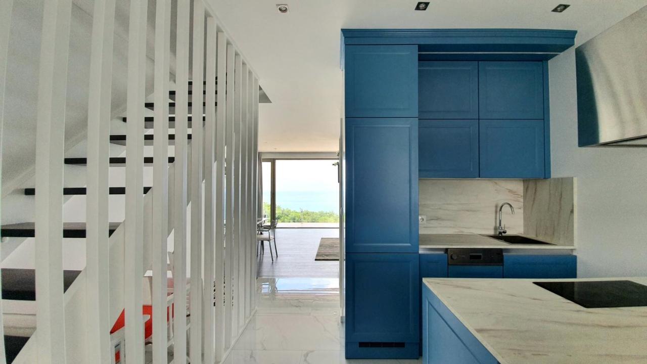 Duplex Seaview Condo Dıraç Dış mekan fotoğraf