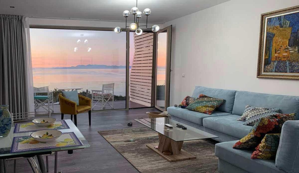Duplex Seaview Condo Dıraç Dış mekan fotoğraf