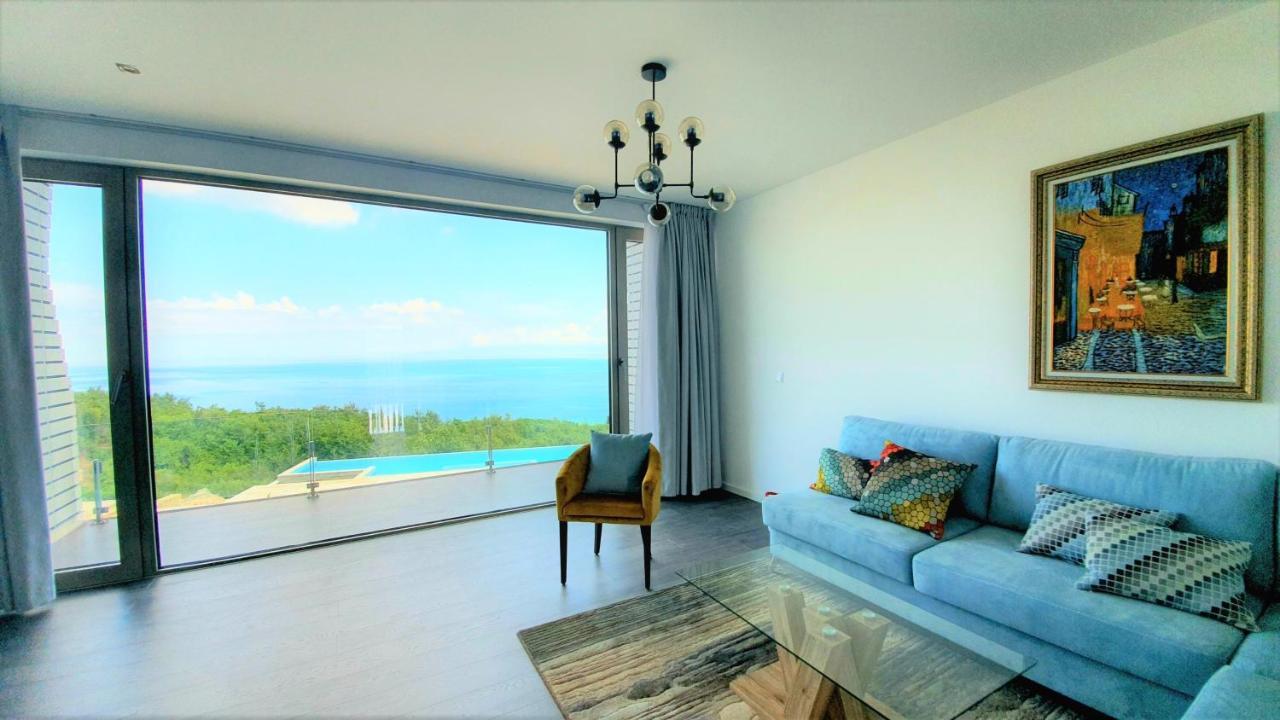 Duplex Seaview Condo Dıraç Dış mekan fotoğraf