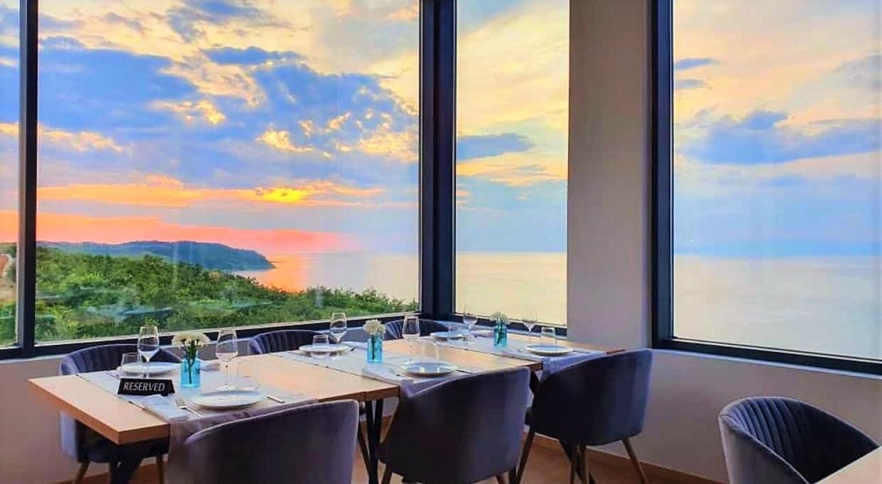 Duplex Seaview Condo Dıraç Dış mekan fotoğraf
