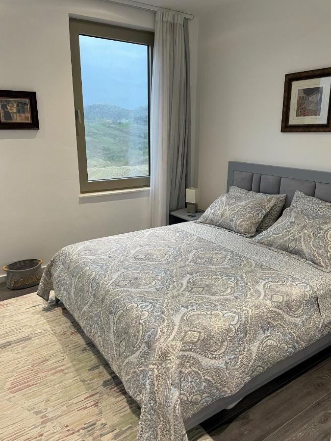 Duplex Seaview Condo Dıraç Dış mekan fotoğraf
